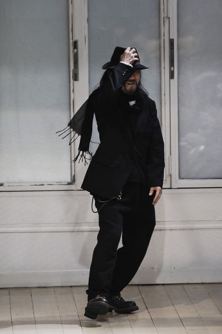 Yohji Yamamoto / - 2009-2010